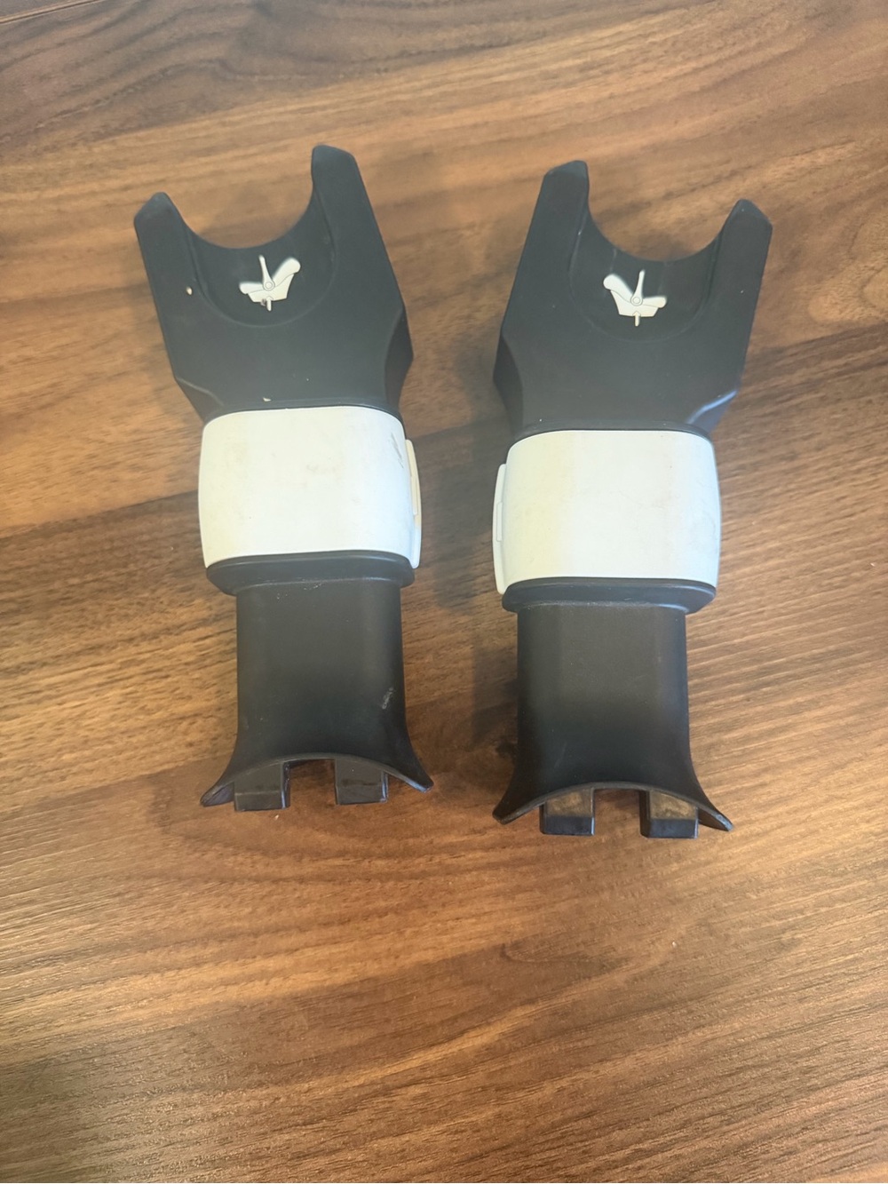 Bugaboo Cameleon 3 Plus adaptor for car seat.